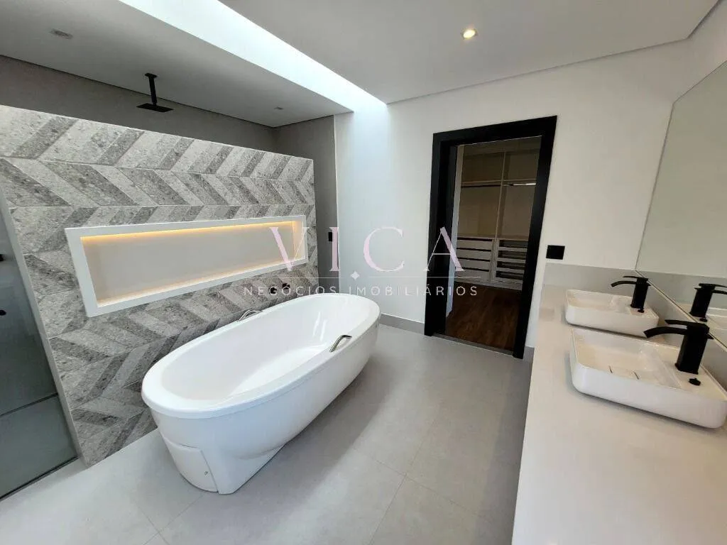 Imagem Alphaville 3 | Casa 345m² 4 suítes, piscina e gourmet | Venda
