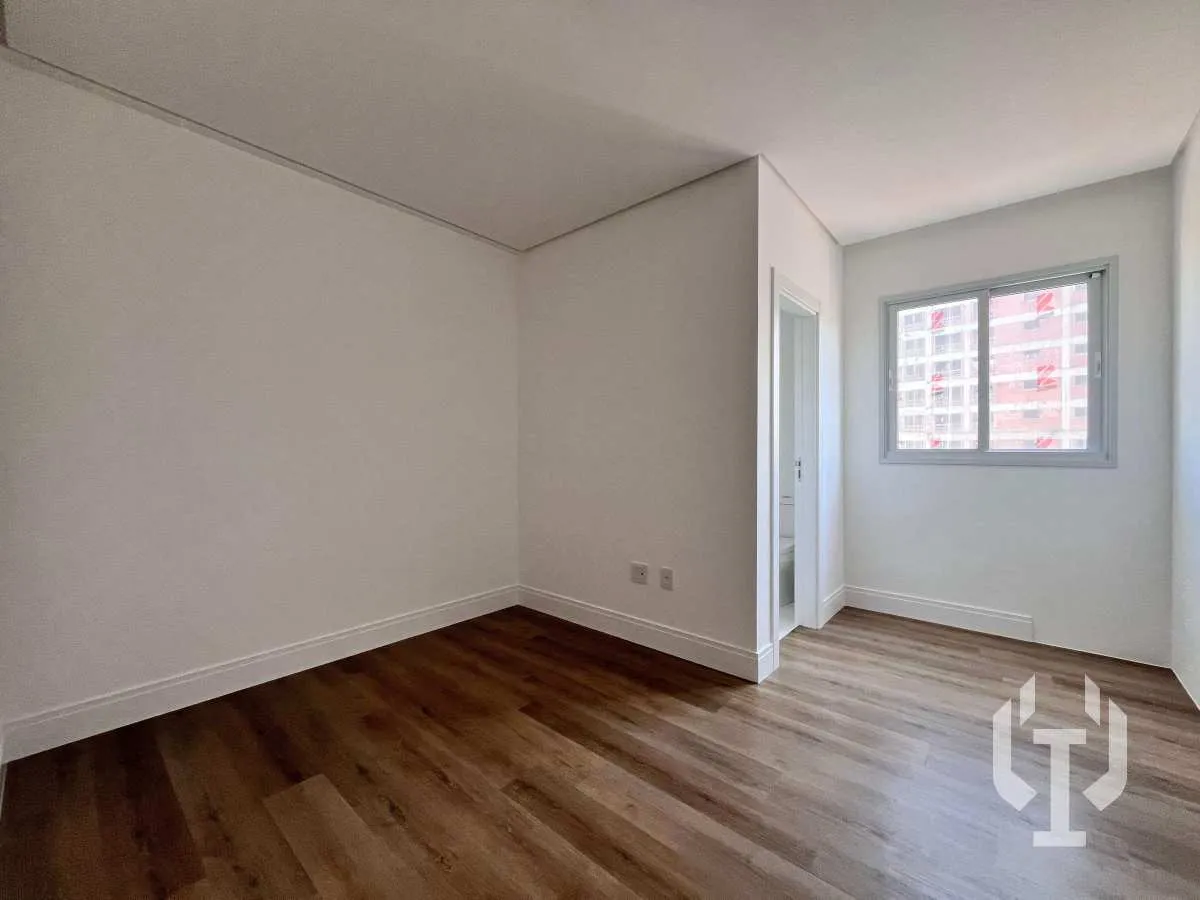 Imagem Apartamento à venda, no San Lorenzo - Dallo, em Itapema, CENTRO, com 3 quartos, 160m2