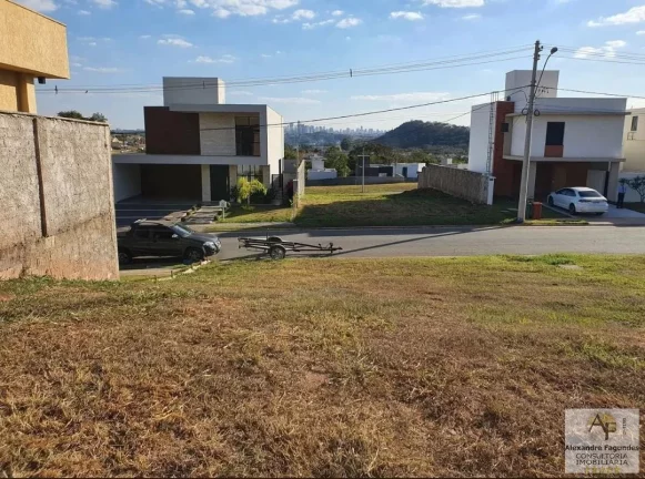 Imagem Lote em Condomínio Fechado para Venda em Senador Canedo, Jardins Barcelona