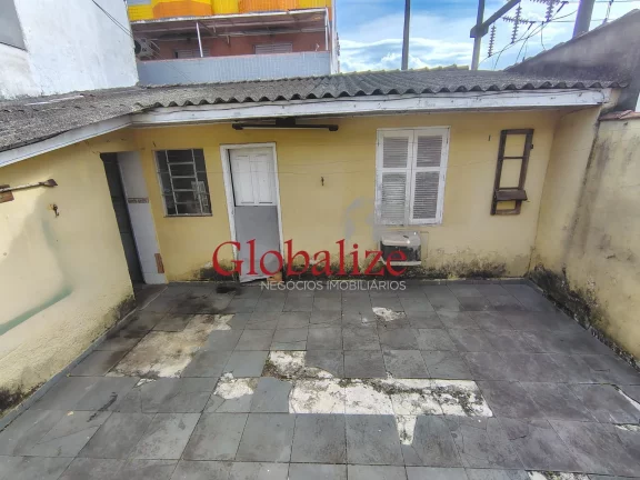 Imagem TERRENO R$750.000,00, TERENO AMPLO COM CHALÉ DE MADEIRA E EDÍCULA NO FUNDO, NO BAIRRO DA APARECIDA EM SANTOS