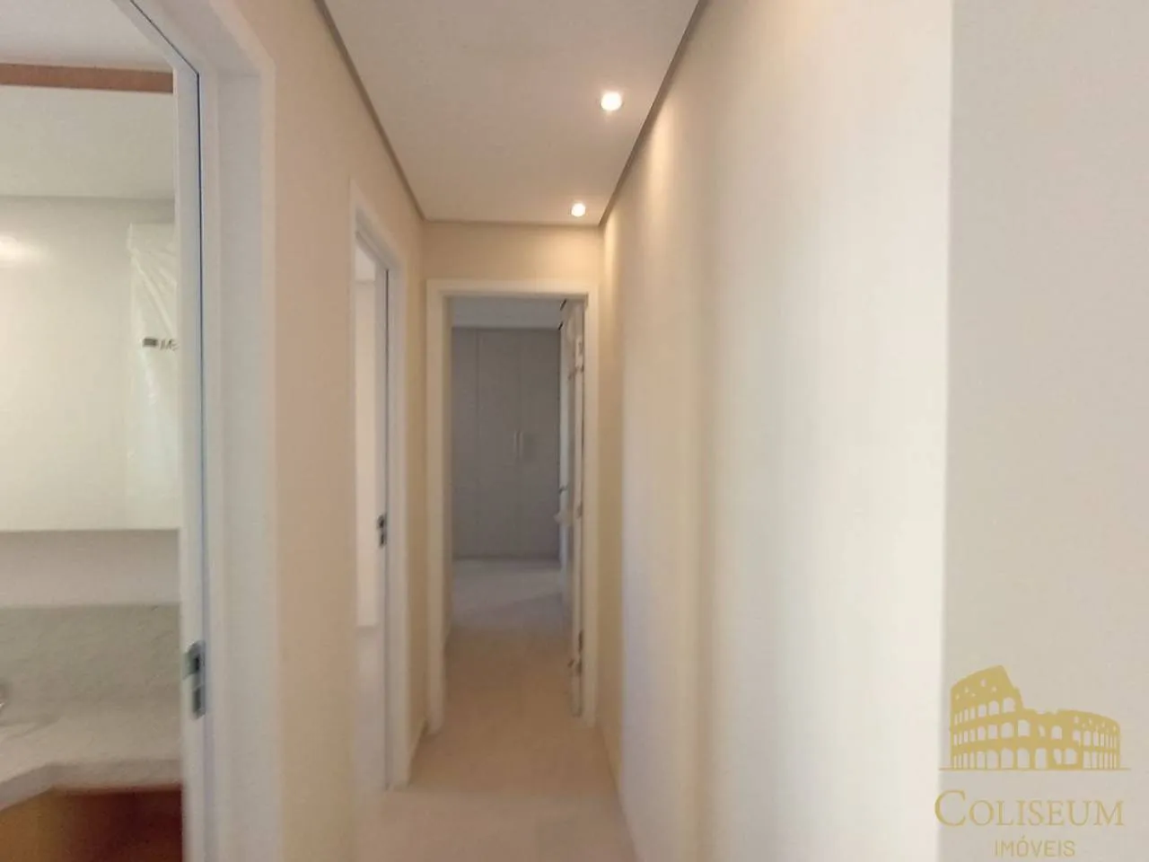 Imagem Apartamento com 2 dormitórios para alugar, 64 m² por R$ 4.000/mês - Guilhermina - Praia Grande/SP