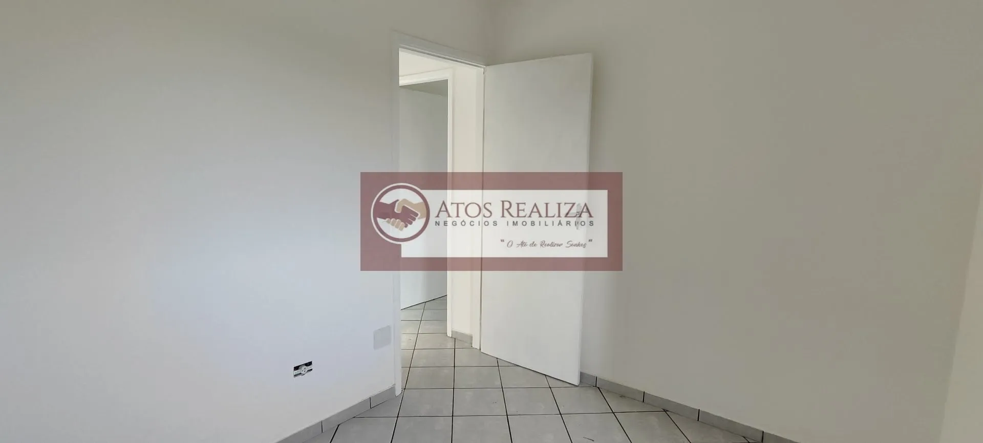 Imagem Este apartamento com sacada em Vila da Paz, São Paulo, é uma oportunidade única de morar em um imóvel completo e bem localizado. Com 56m² de área útil, ele conta com 2 dormitórios, 1 banheiro e uma vista livre de tirar o fôlego. Além disso, possui água in