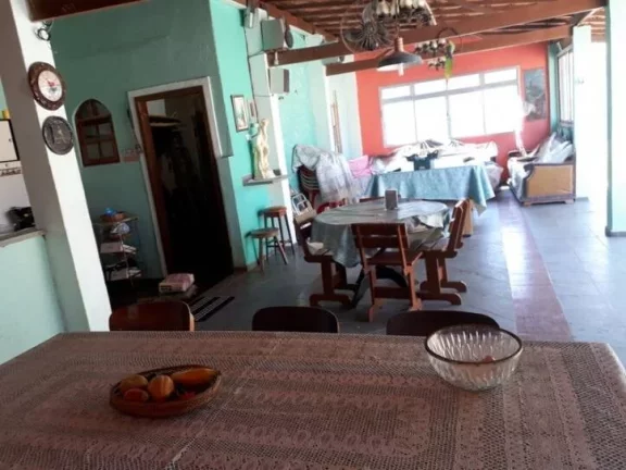 Imagem CASA LADO PRAIA EM 3 LOTES COM PISCINA