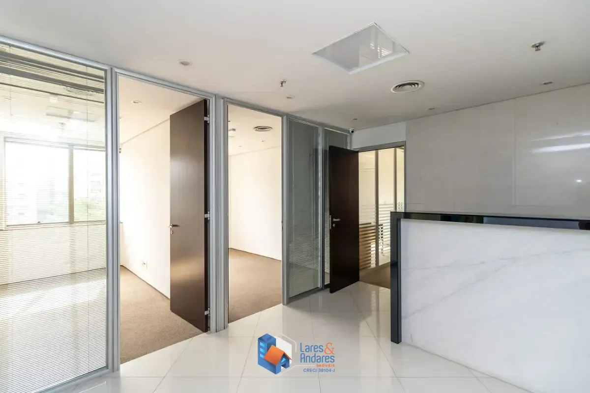 Imagem Conjunto comercial para venda em Jardim Paulista, 180m²