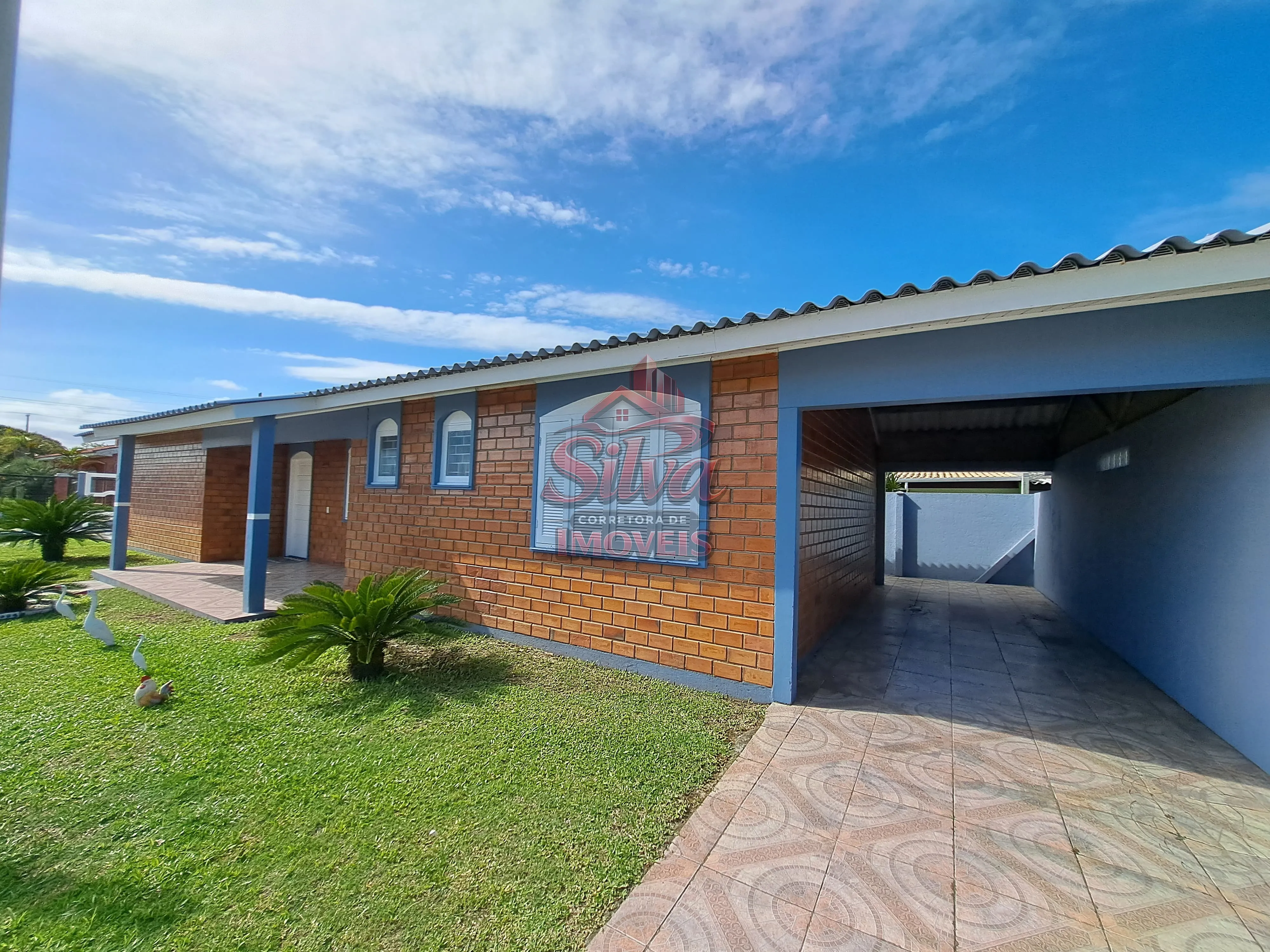 C24 | Casa com suíte próxima do mar à venda em Imbé RS