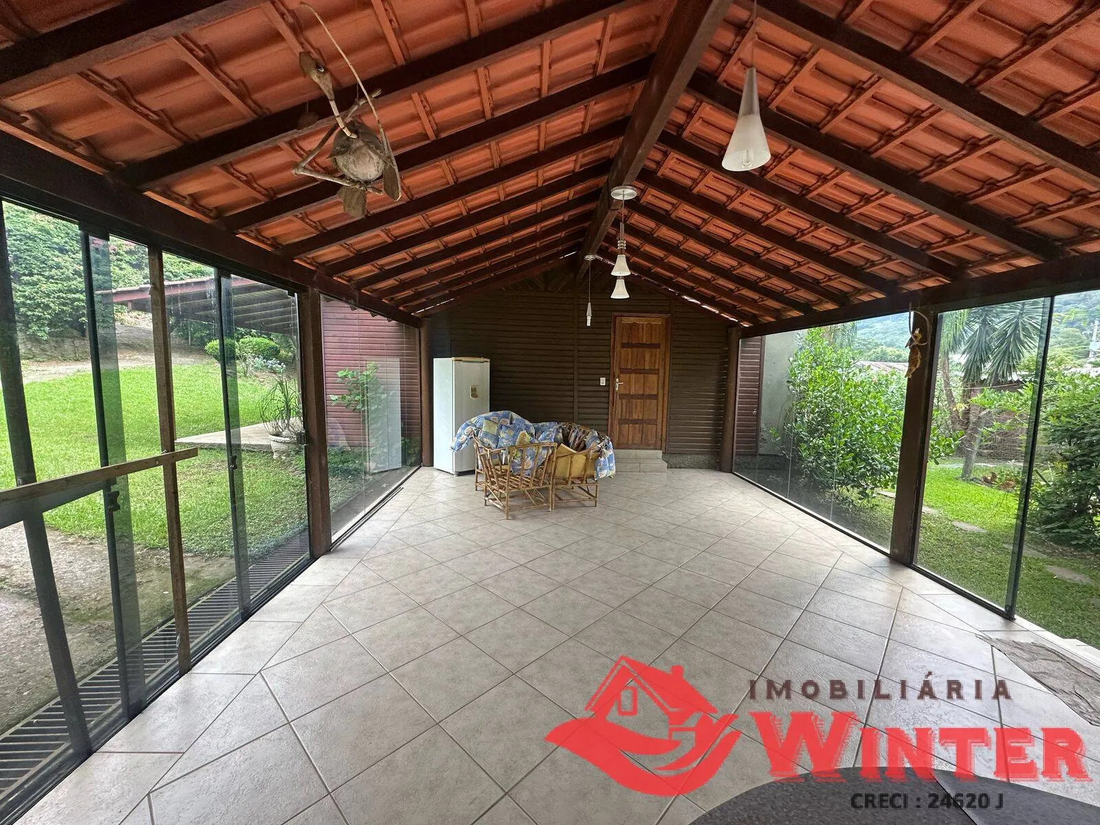 Imagem Oportunidade de casa com 2 dormitórios no São Roque.