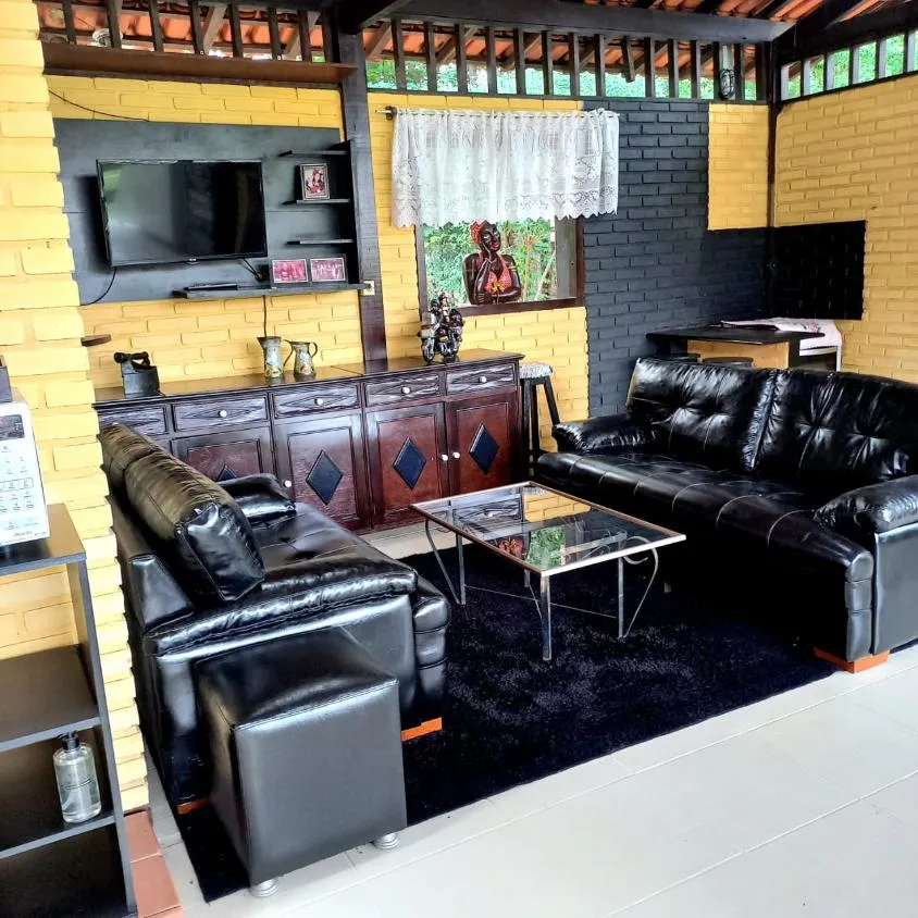 Imagem Lindíssima chácara à venda em Ribeirão das Neves/ Contagem , com 2.800 m²