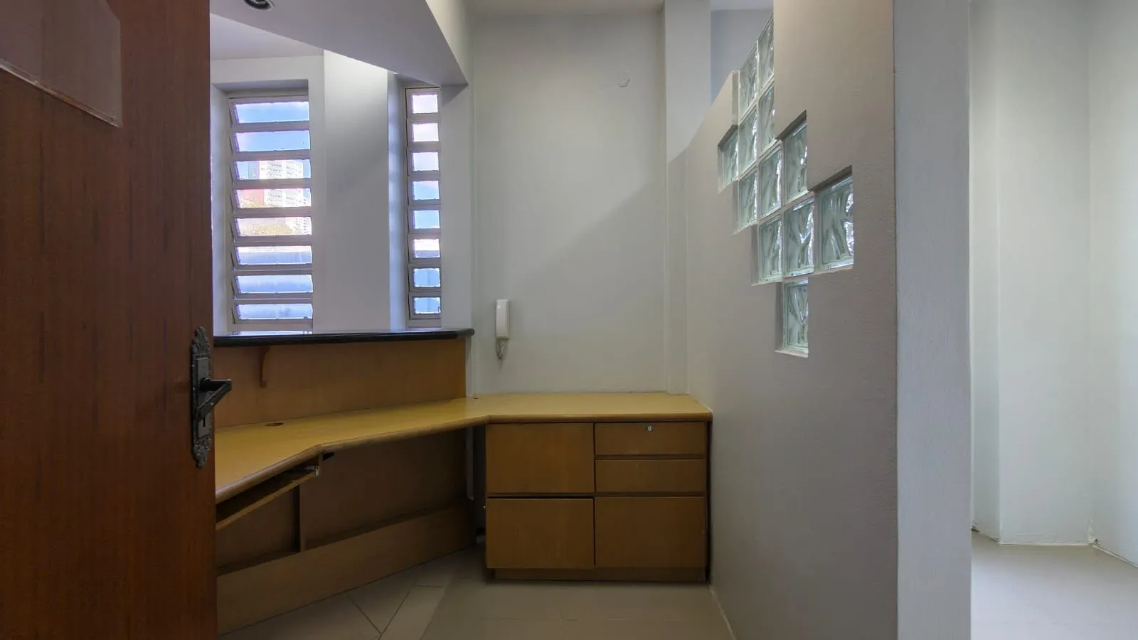 Imagem Sala comercial B. Hamb. Velho., Novo Hamburgo. 326,28 M2 privativos e 4 Vagas