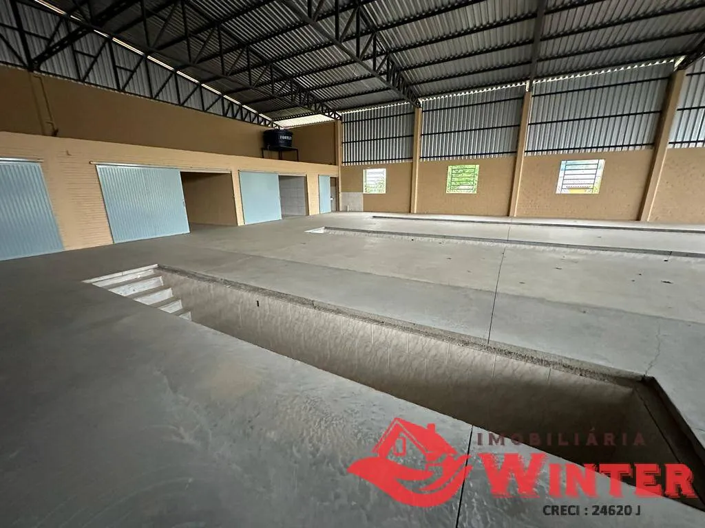 Imagem Pavilhão com 720m2 em frente a RS 452.