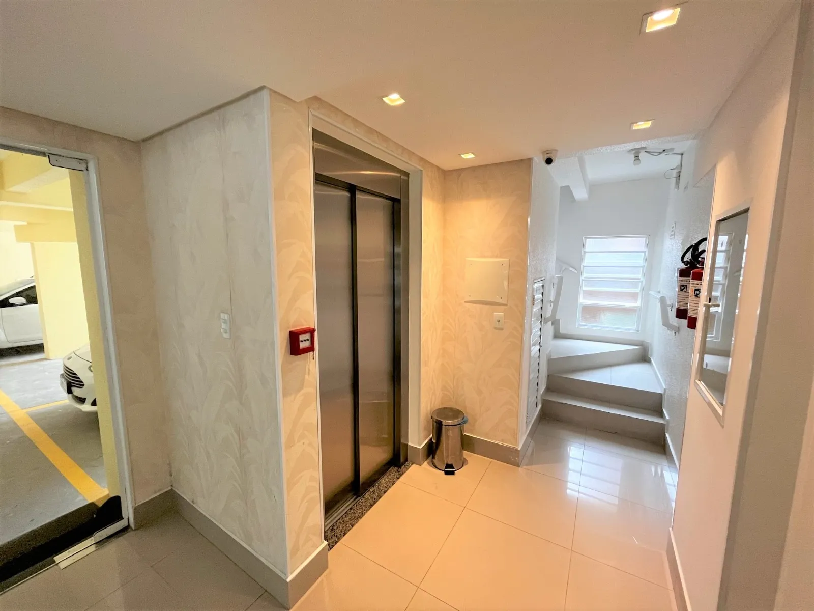 Imagem Apartamento à venda com 165m2 por R$ 1.748.107,00