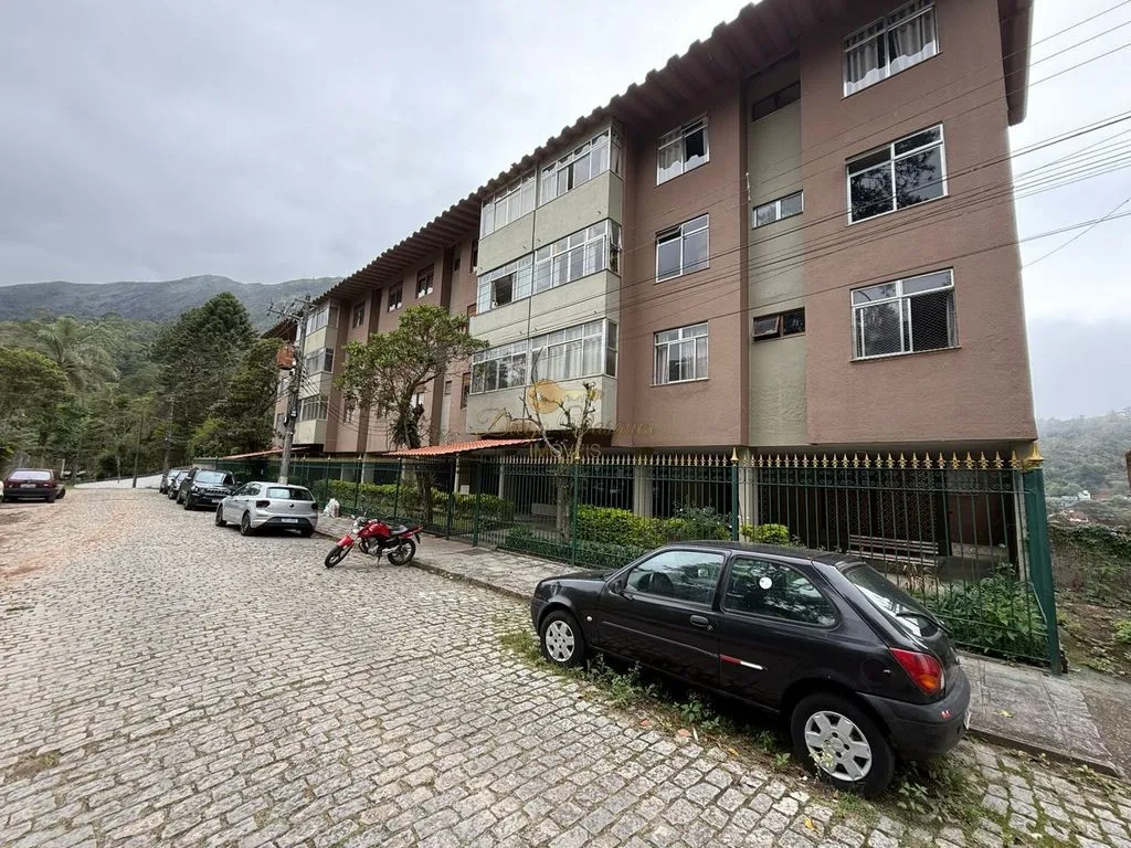 Imagem Apartamento para Venda em Teresópolis / RJ no bairro Caxanga