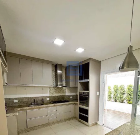 Imagem Casa com 4 dormitórios à venda, 412 m² por R$ 2.800.000 - Pompeia - Socorro/SP
