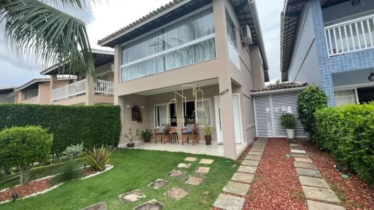 Imagem Excelente casa em condomínio fechado com três suítes e espaço gourmet a venda na Praia do Flamengo