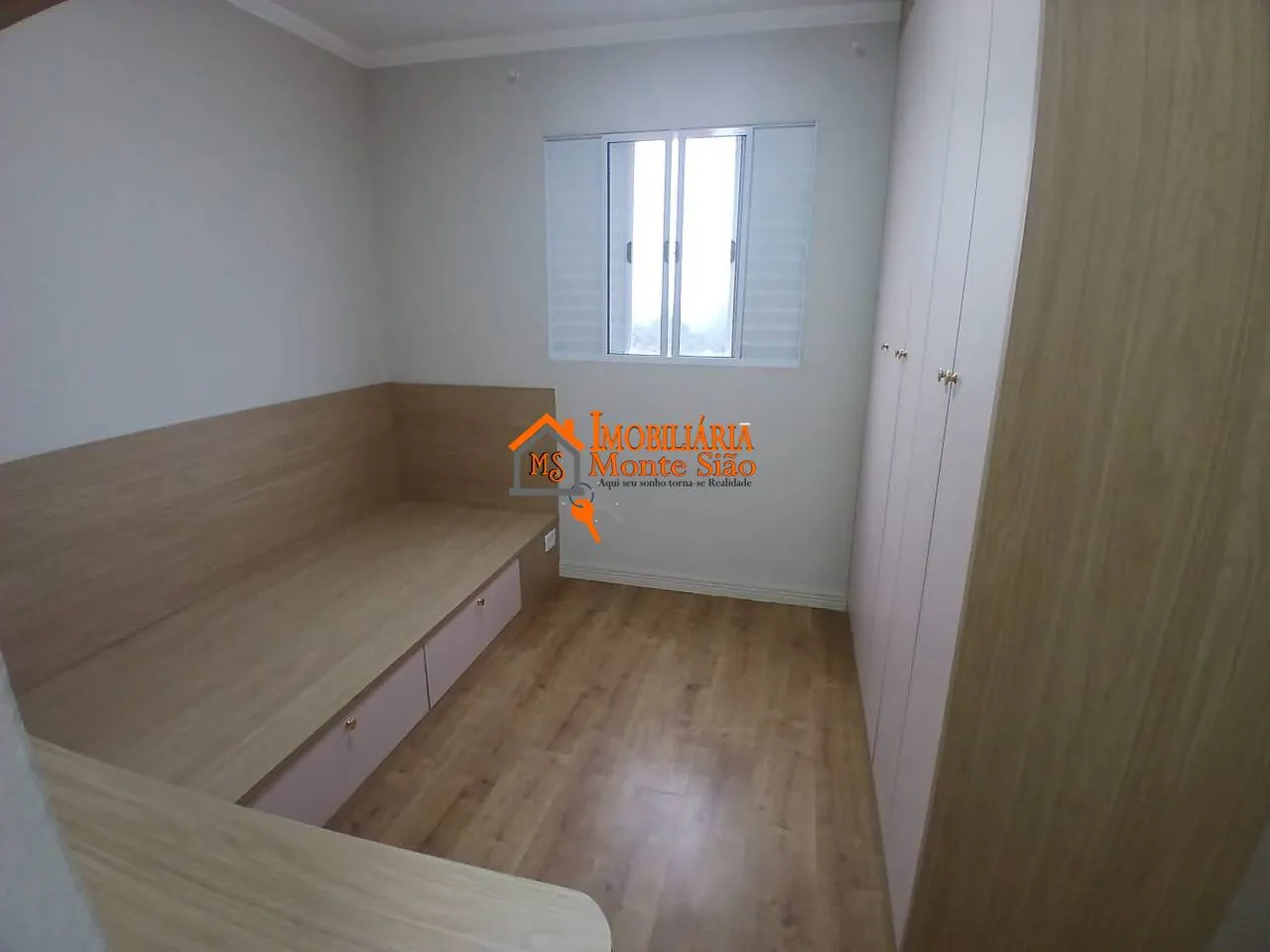 Imagem Apartamento com 3 dormitórios à venda, 65 m² por R$ 480.000,00 - Residencial e Comercial Guarulhos - Guarulhos/SP