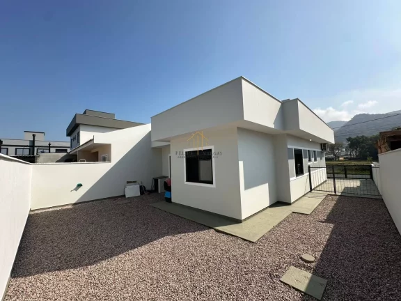 Imagem Casa térrea de 3 dormitórios com suíte sozinha no terreno