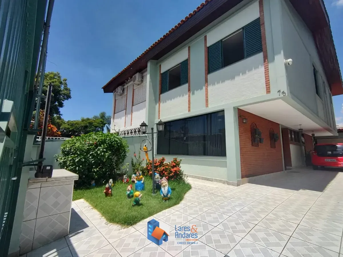 Foto do imóvel Sobrado para venda em Vila Jaguara com 4 quartos, sendo 1 suíte, 167m² em Rua Artur Orlando