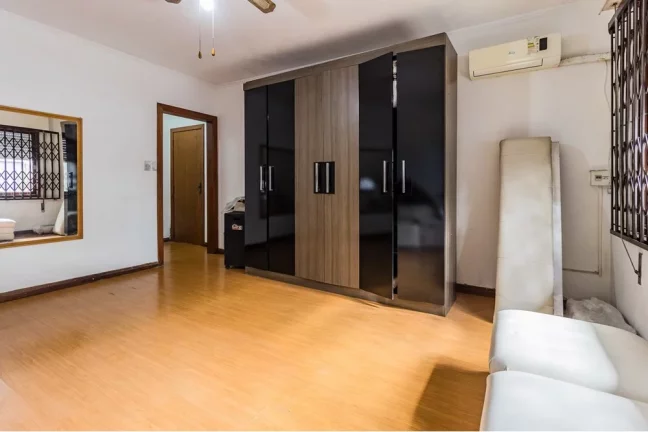 Imagem Casa para venda no bairro São Sebastião em Porto Alegre