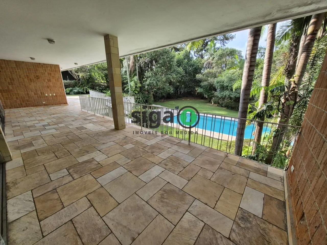 Imagem Casa a Venda no Retiro Morumbi com 4 quartos