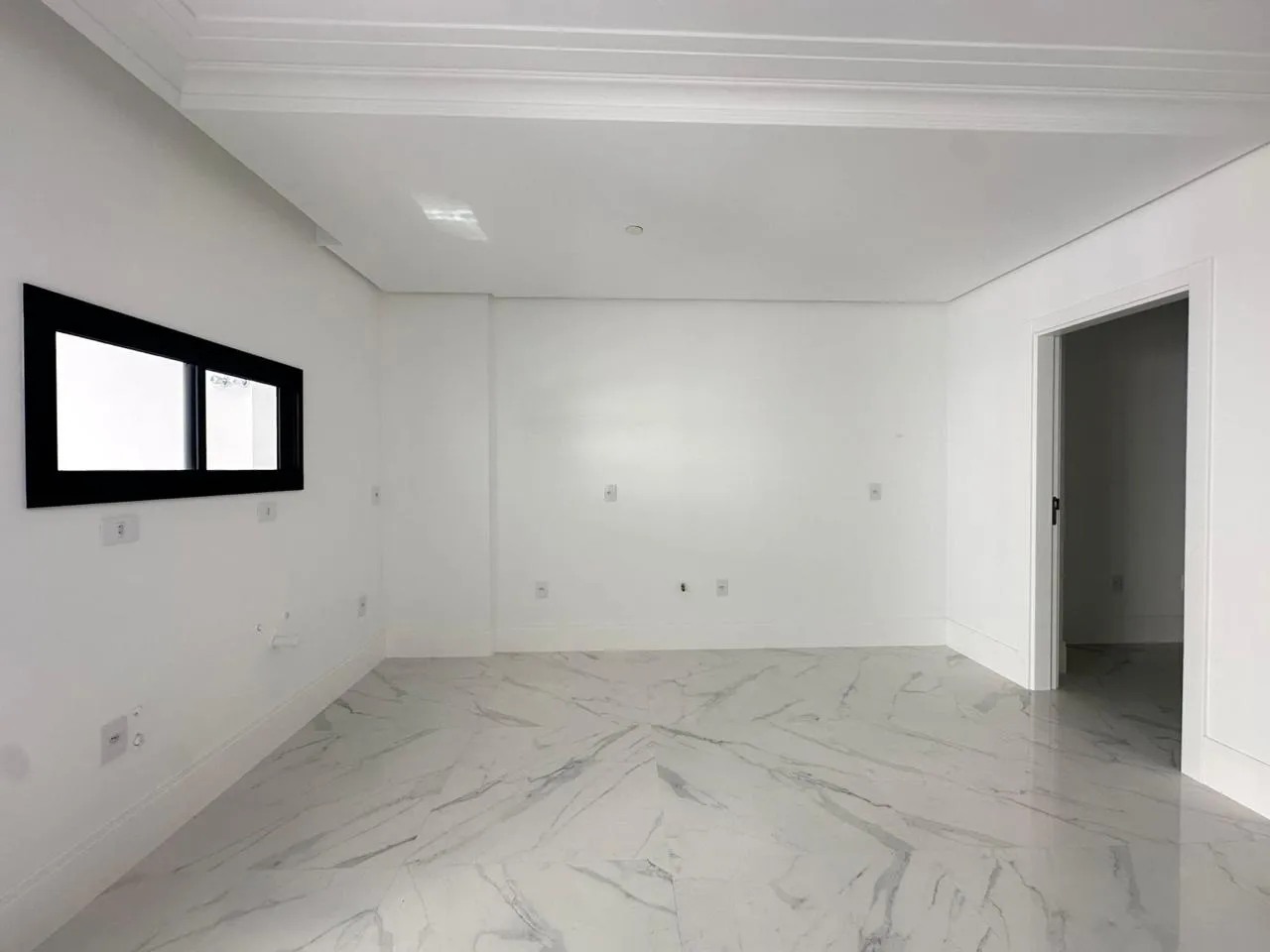 Imagem Apartamento à venda com 185m2 por R$ 2.500.000,00