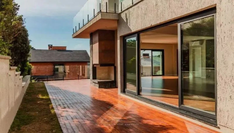 Imagem Casa 423 m², 4 suítes no Elegante Condomínio Saint Moritz, Mato Queimado Gramado