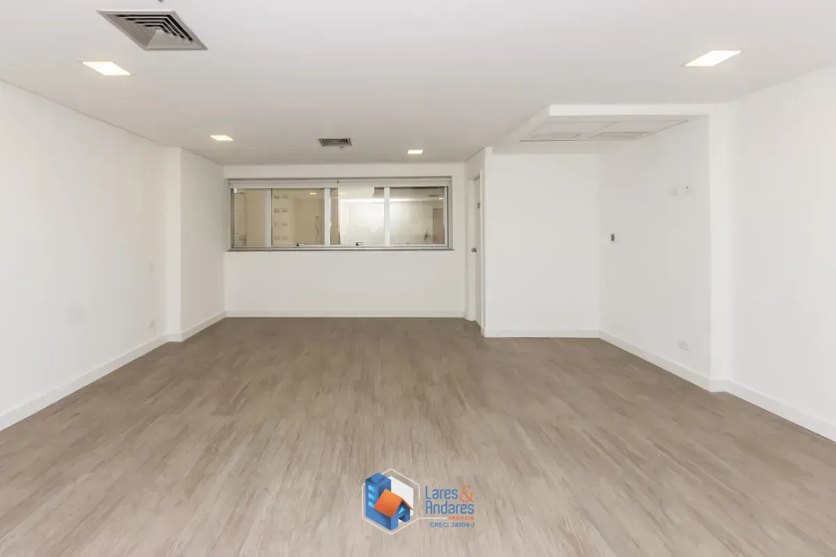 Imagem Conjunto comercial para venda em Santo Amaro, 70m²