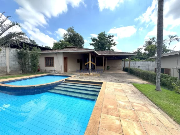 Imagem Casa no Condomínio QUINTAS DA JANGADA em Sarzedo/MG.