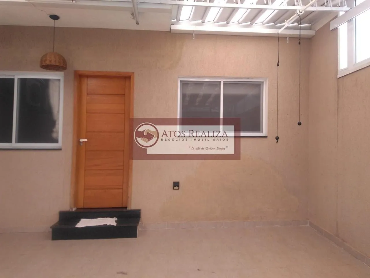 Imagem Sobrado à Venda no Jardim Santa Cruz, SP, 2 Suítes, 70m²