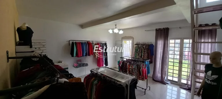 Imagem Casa de 3 dormitórios financiável na Carolina