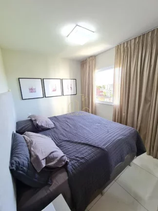 Imagem Apartamento decorado com três quartos home office armários planejados à venda em Patamares