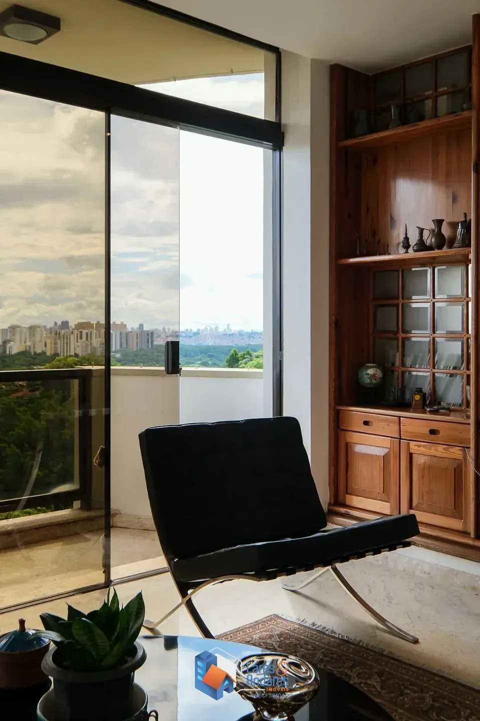 Imagem Apartamento para venda em Vila Madalena com 4 quartos, sendo 2 suítes, 267m²
