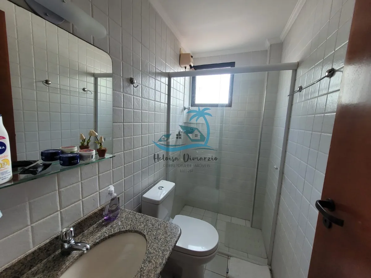 Imagem Lindo apartamento com 2 dormitórios a venda a 250 metros da orla de Itaguá em Ubatuba.