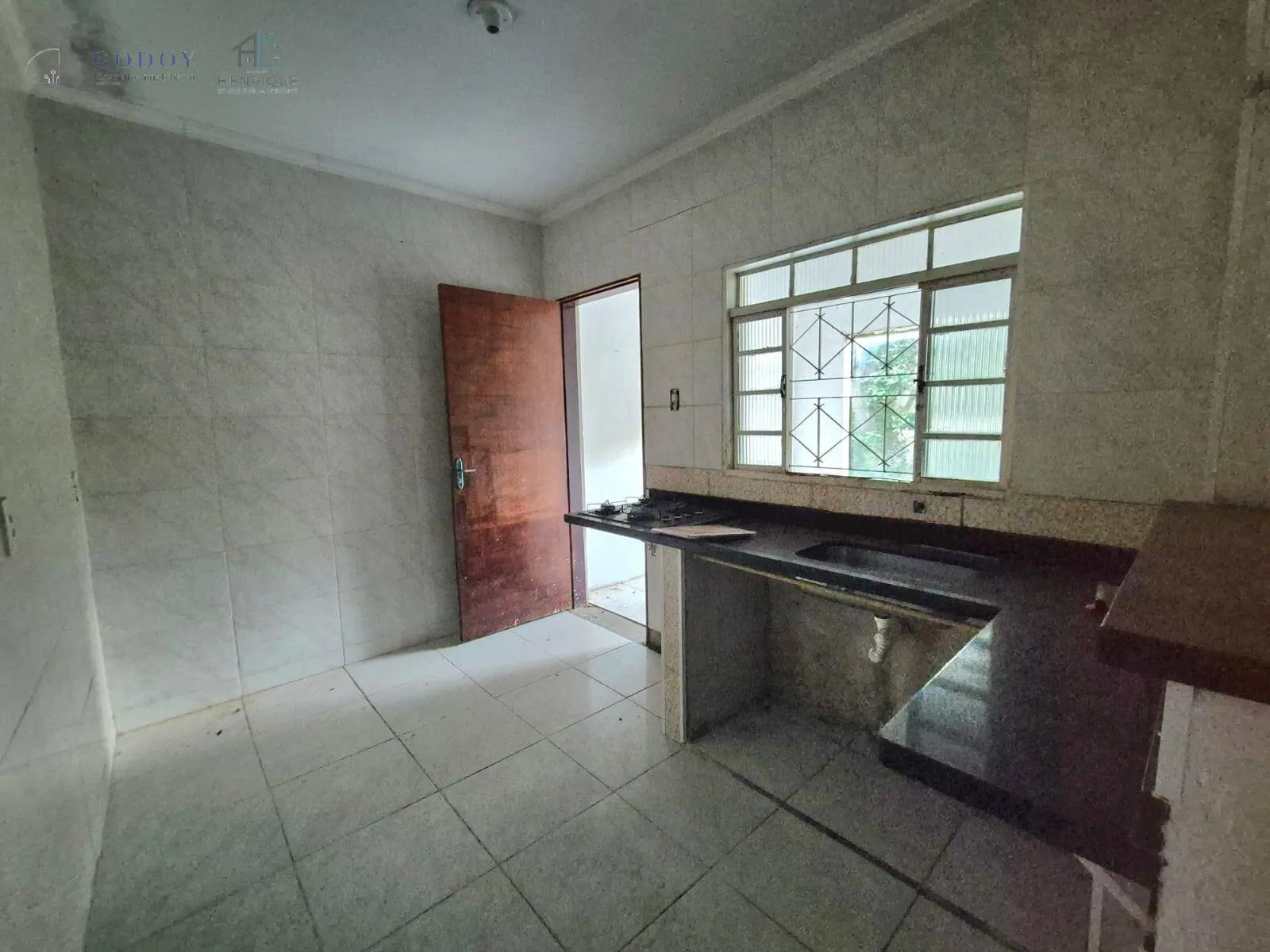 Imagem IMÓVEL COM GRANDE POTENCIAL DE VALORIZAÇÃO - TERRENO AMPLO COM 360M²