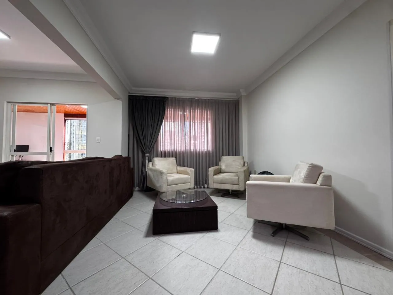 Imagem Apartamento à venda com 151m2 por R$ 2.400.000,00