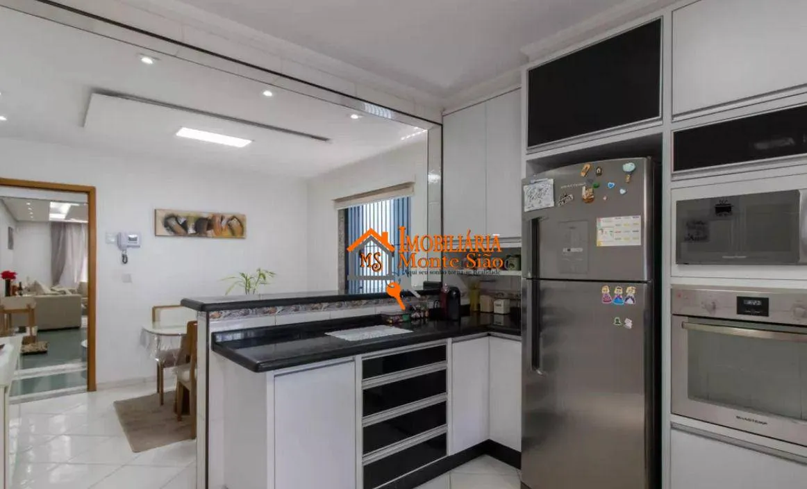 Imagem Sobrado com 3 dormitórios à venda, 165 m² por R$ 1.040.000,00 - Vila Rosália - Guarulhos/SP
