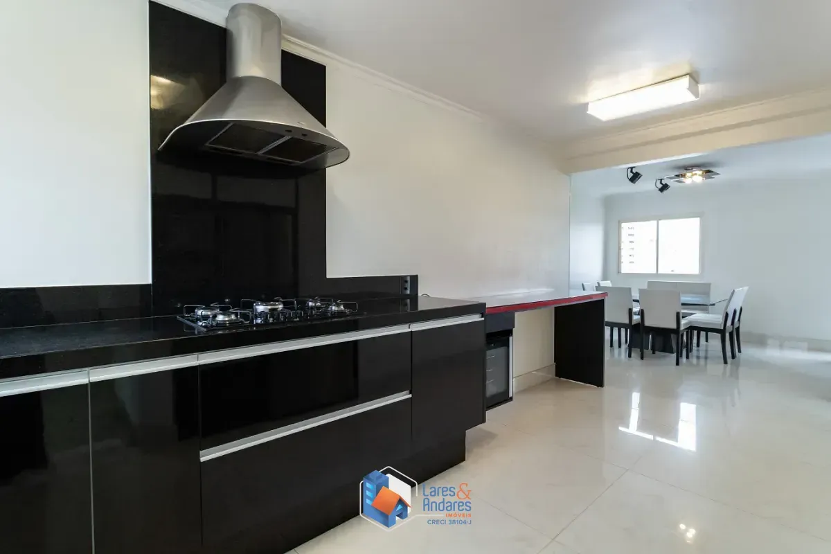Imagem Apartamento para venda em Moema com 3 quartos, sendo 3 suítes, 150m²