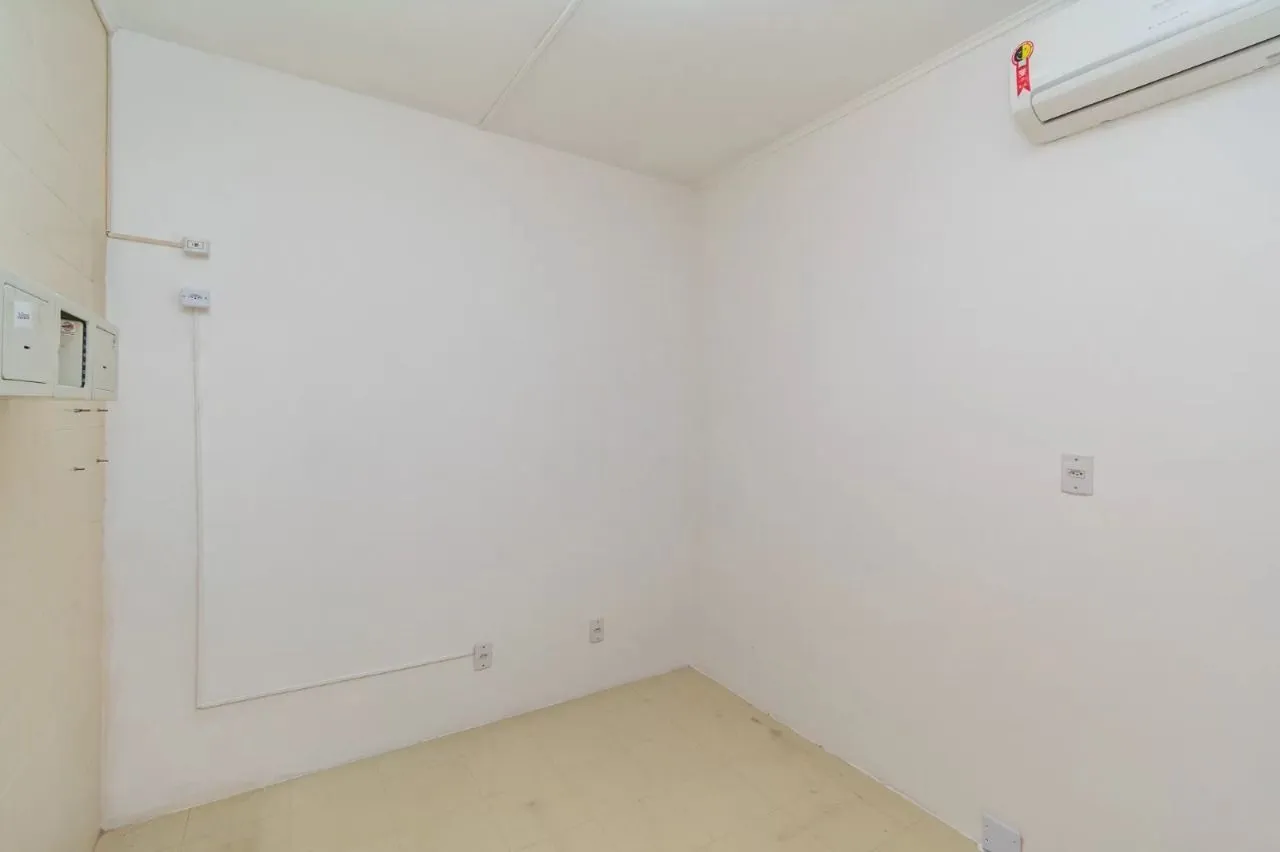Imagem Predio Comercial com 1000m², 5 vagas, no bairro Higienópolis em Porto Alegre para Alugar