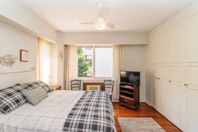 Imagem Apartamento para venda no bairro Mont Serrat em Porto Alegre