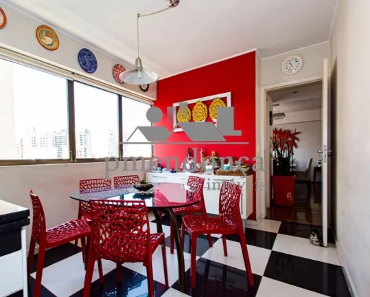 Imagem Apartamento em Perdizes com 4 sui­tes e 5 vagas, 240m²