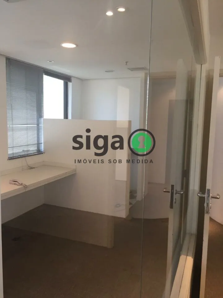 Imagem Conjunto Comercial à Venda Excelente Oportunidade para Investimento ou Instalação da Sua Empresa