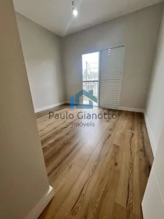 Imagem Sobrado Novo à Venda em Caucaia do Alto Cotia