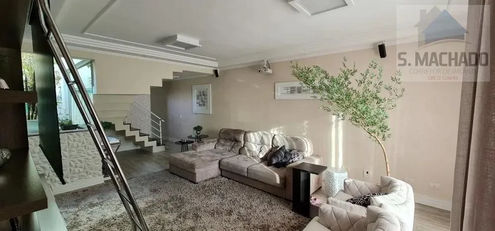 Imagem Sobrado para Venda em Santo André / SP no bairro Vila Curuça