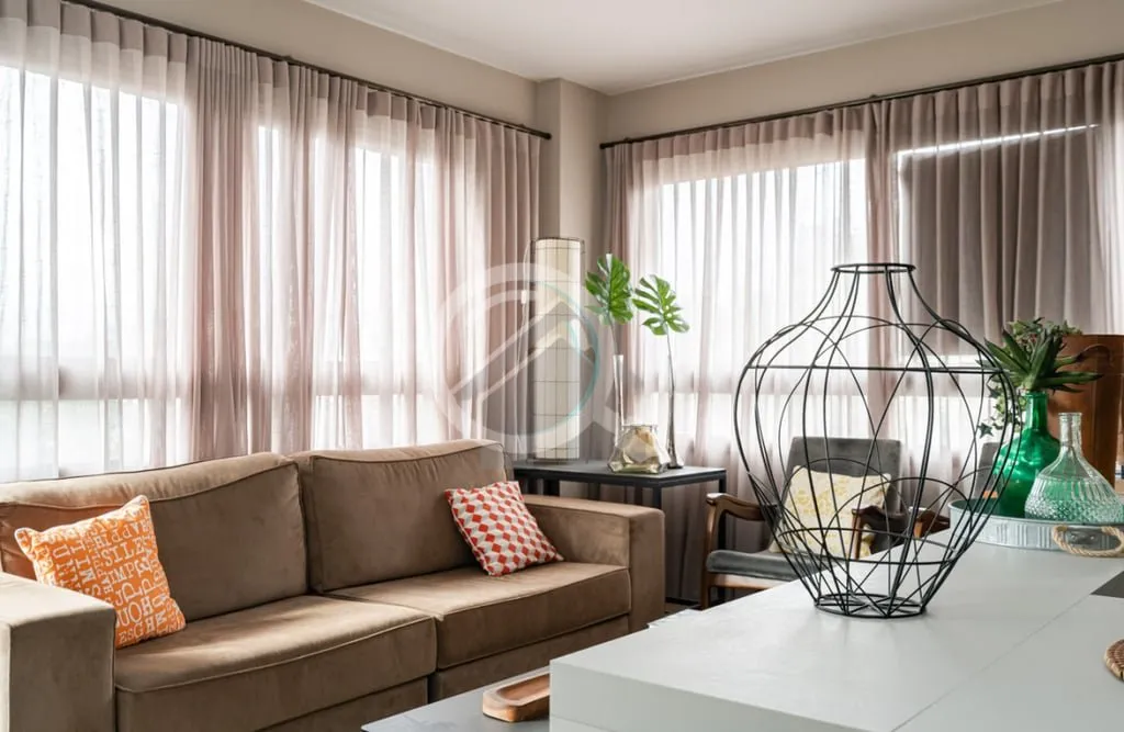 Imagem Apartamento com 3 suítes, 110m²,2 vagas à venda em Porto Alegre, Menino Deus. Unidade decorada co...
