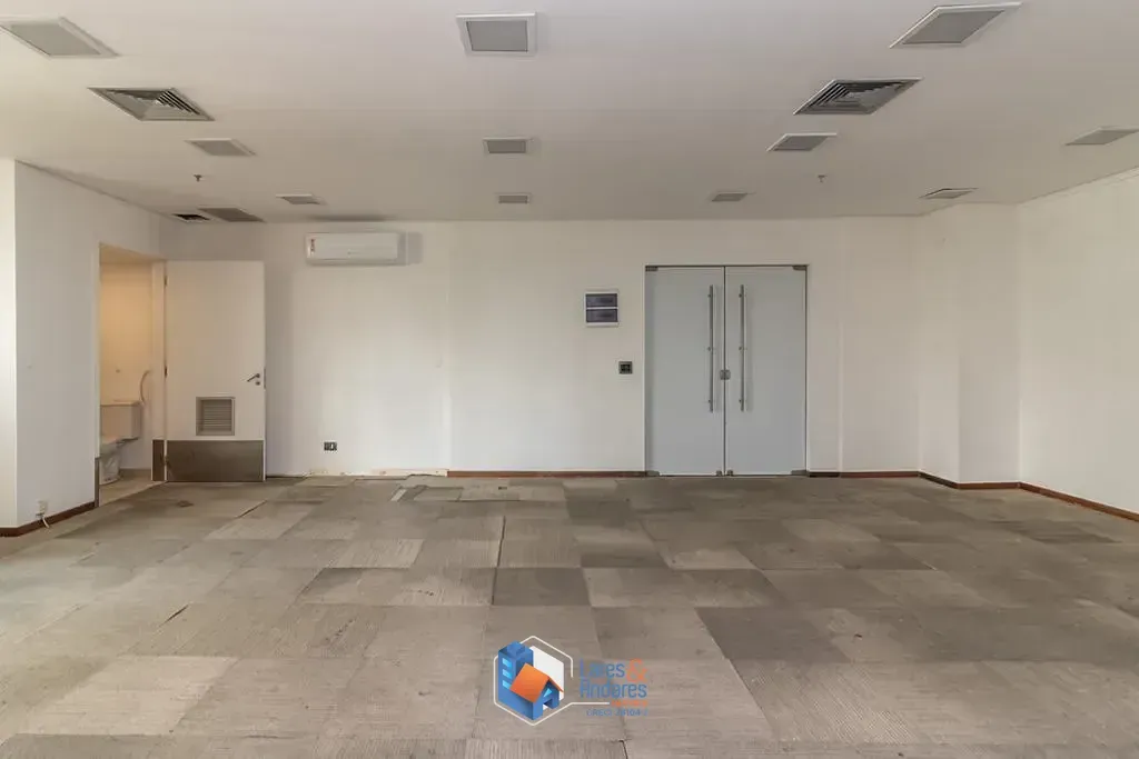 Imagem Sala à venda 3 Vagas 111.7M² Vila Olímpia São Paulo - SP