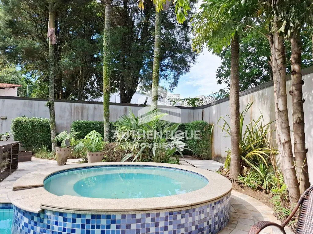 Imagem Casa Alto Padrão em Jardim Medina, Poá/SP