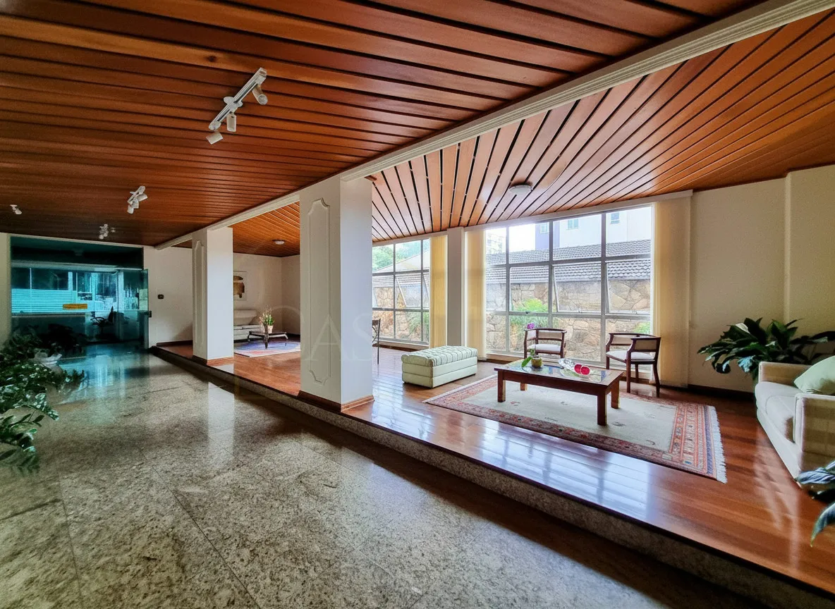 Imagem Apartamento 3 quartos à venda em Centro, Poços de Caldas