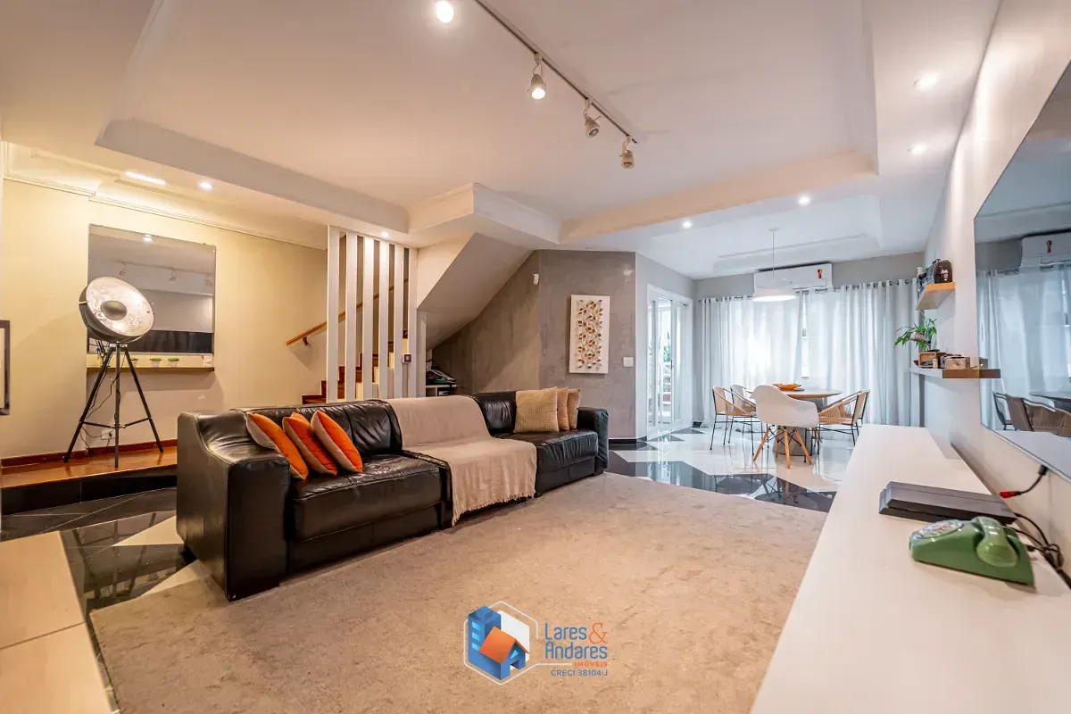 Foto do imóvel Casa para venda em Chácara Santo Antônio (Zona Sul) com 2 quartos, sendo 1 suíte, 140m² em Rua Ricardo Lunardelli