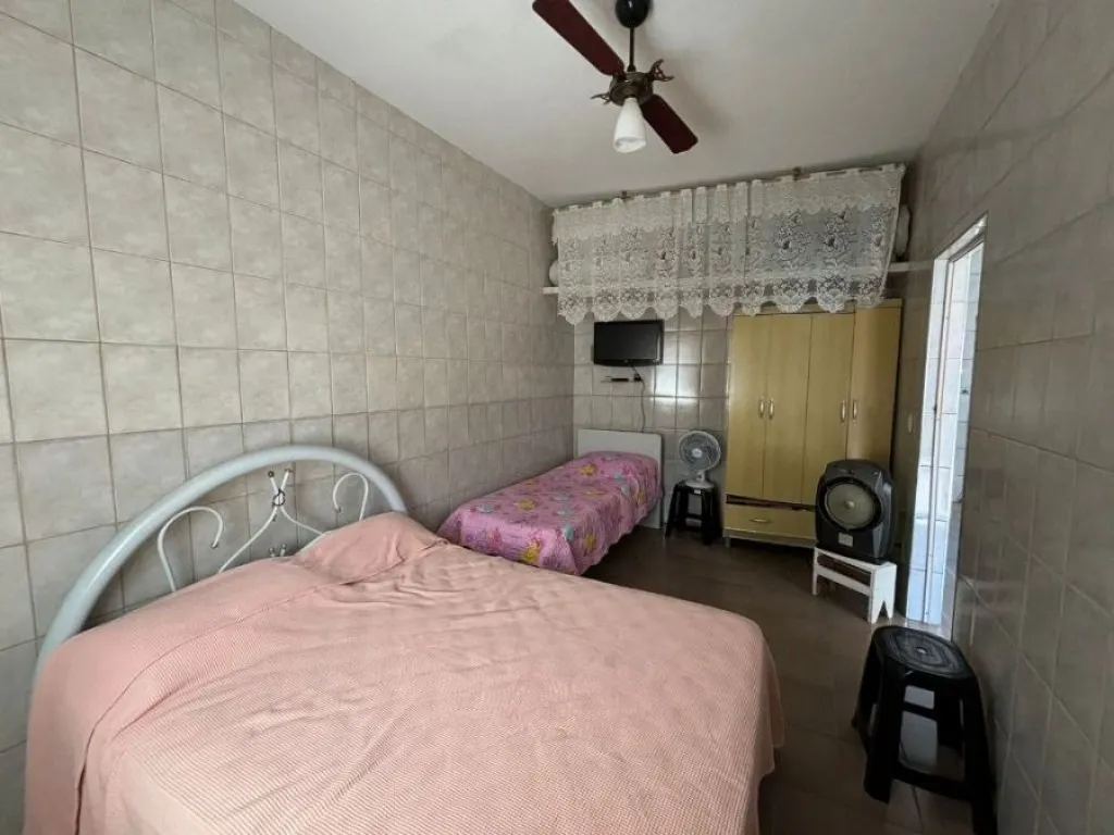 Imagem CASA COM 50,00 m² - AVIAÇÃO - PRAIA GRANDE SP