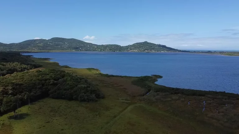 Imagem Terreno à venda no Loteamento Caminho da Lagoa, Garopaba-SC - Menor Preço!