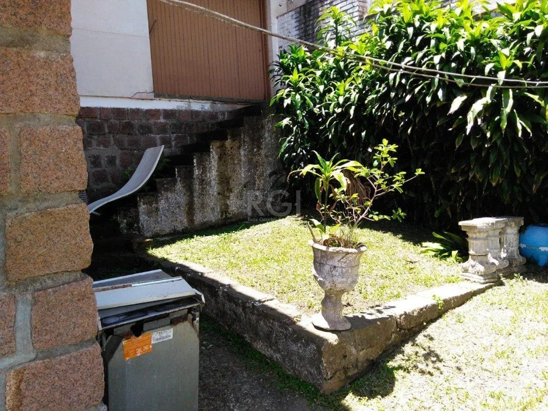 Imagem Casa para Venda - 400m², 7 dormitórios, sendo 1 suites, 2 vagas - Vila Assunção