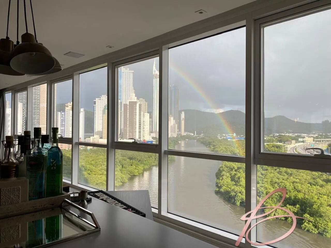 Foto do imóvel Apartamento Alto Padrão em Centro, Balneário Camboriú/SC